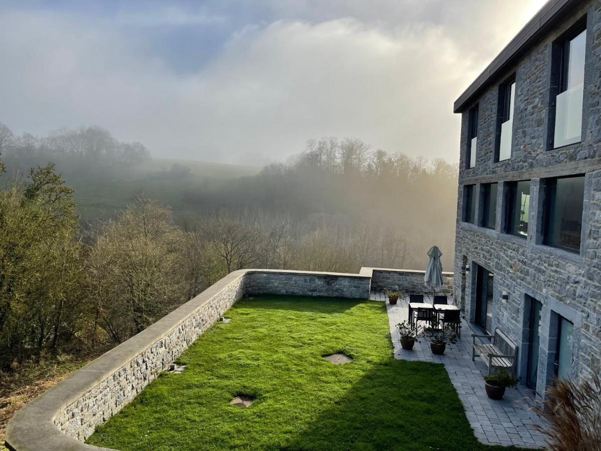 Chambres D'Hotes Les Grisons Houyet Exterior photo