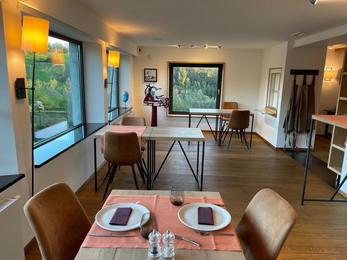 Chambres D'Hotes Les Grisons Houyet Exterior photo