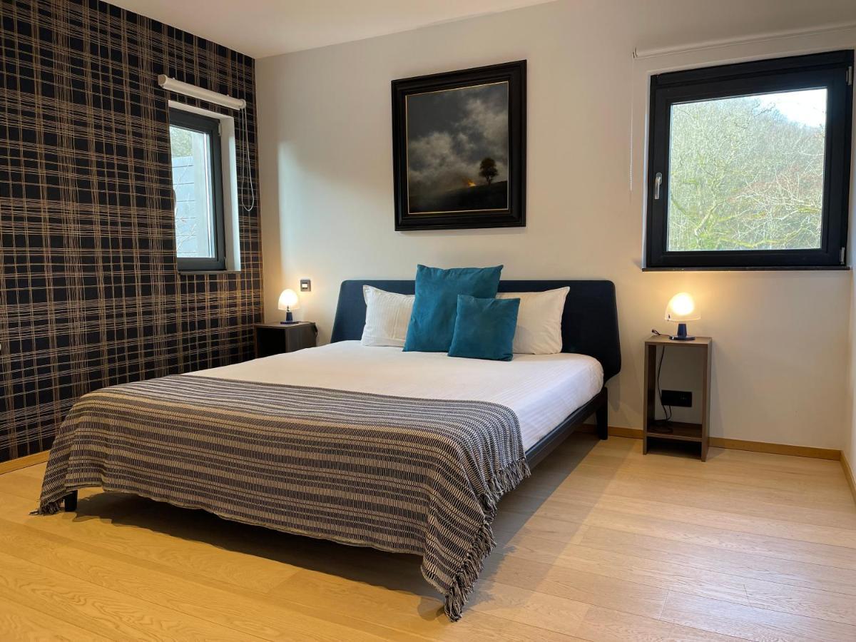 Chambres D'Hotes Les Grisons Houyet Exterior photo