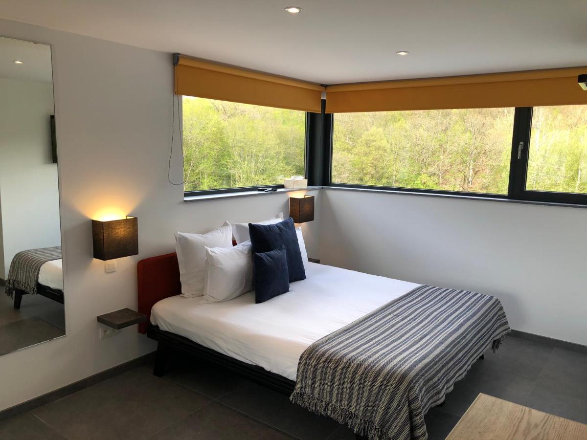 Chambres D'Hotes Les Grisons Houyet Exterior photo